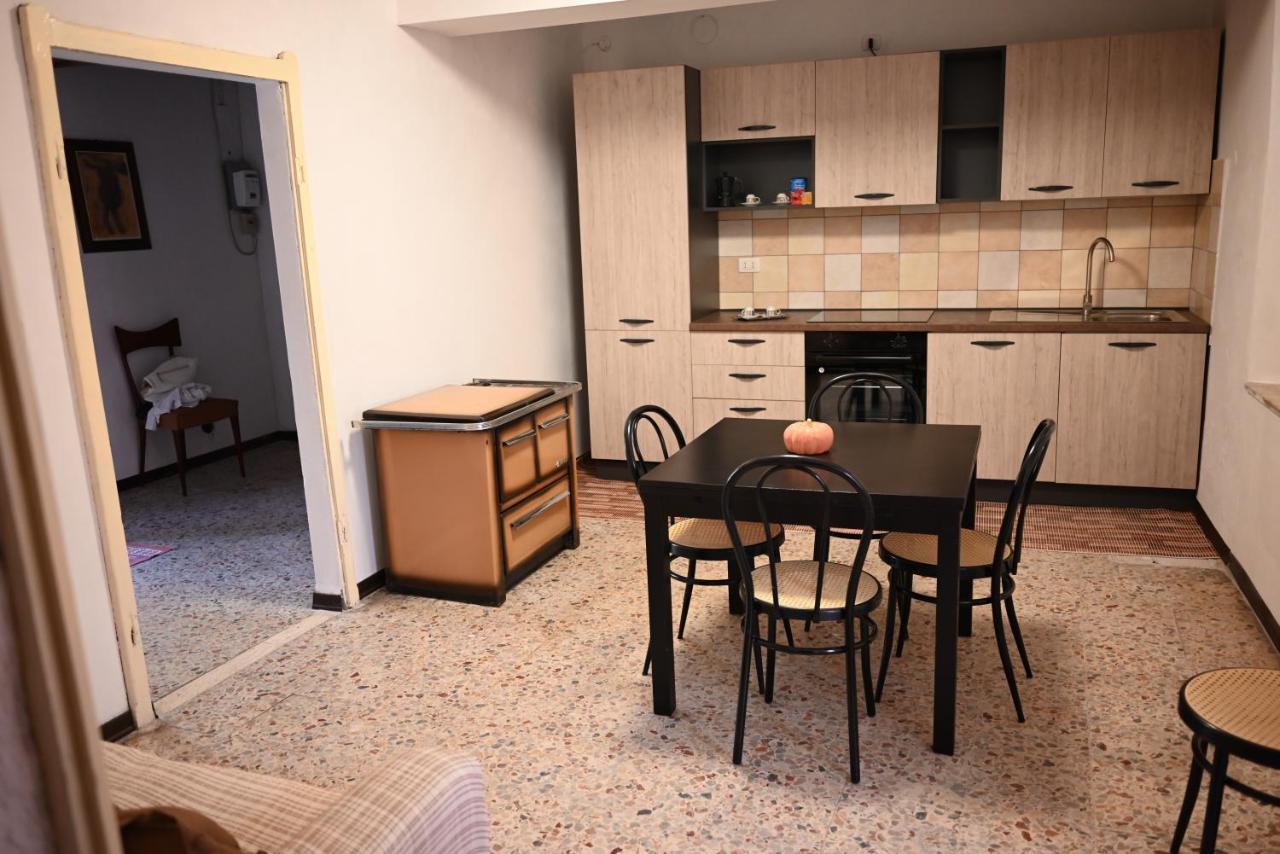 Casa Di Lisa Appartement Ozzano Monferrato Buitenkant foto